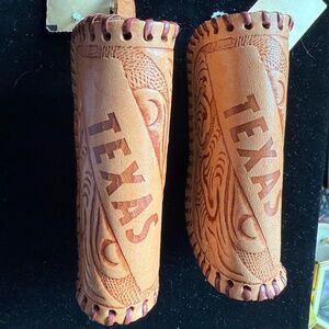 NEW LEATHER EMBOSSED "TEXAS" COIN PURSES.